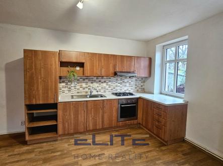 Kuchyn | Pronájem bytu, 2+kk, 64 m²