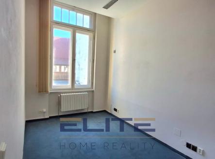 00199_Kancelář levá | Pronájem - kanceláře, 65 m²