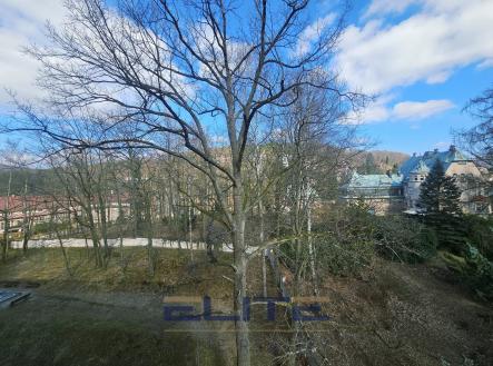 Výhledy z kuchyně | Pronájem bytu, 4+1, 85 m²