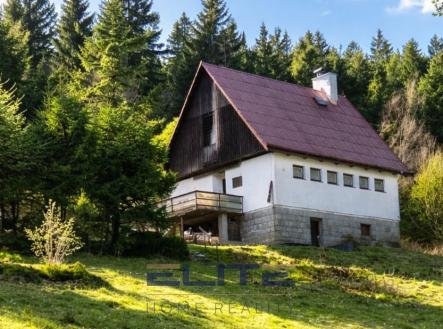 Pohled na chatu | Prodej - chata/rekreační objekt, 108 m²