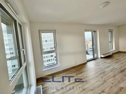 00059-10 | Pronájem bytu, 2+kk, 59 m²