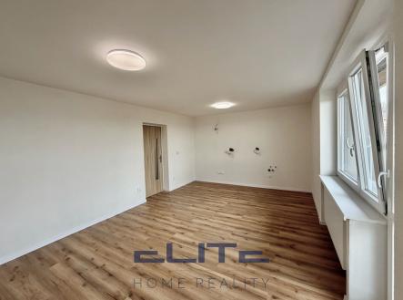 00195_OP KK | Prodej - dům/vila, 253 m²
