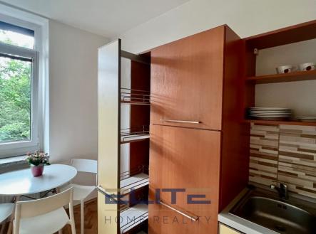 00111_21 | Pronájem bytu, 2+kk, 28 m²