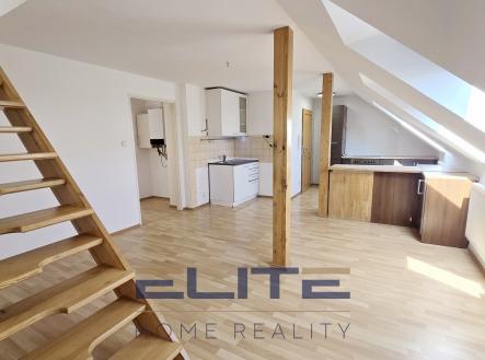 kuchyň a obývák2 | Pronájem bytu, 3+kk, 60 m²