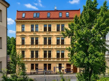 Foto_dům_ | Pronájem bytu, 4+1, 106 m²