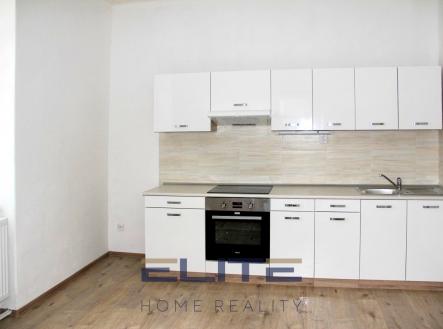 5 | Pronájem bytu, 4+1, 106 m²