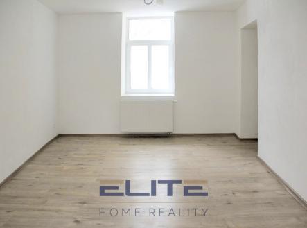 11 | Pronájem bytu, 4+1, 106 m²