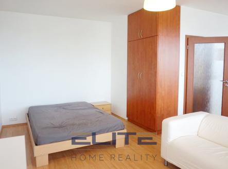 N00246 spací kout | Pronájem bytu, 1+kk, 40 m²