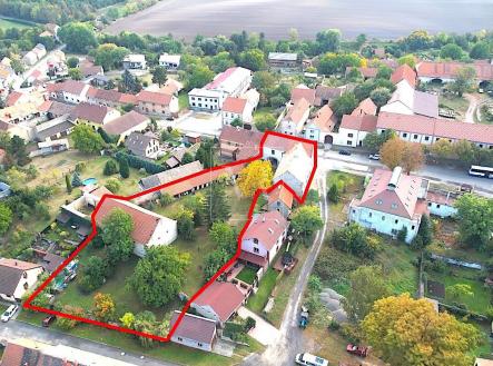 . | Prodej - dům/vila, 258 m²