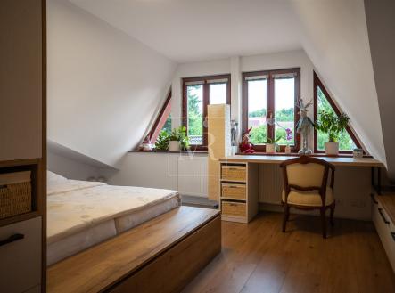 . | Prodej - dům/vila, 370 m²