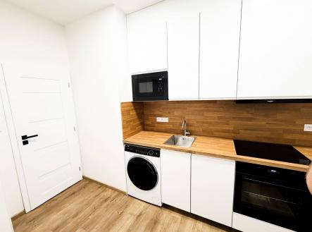 Bez popisku | Pronájem bytu, 2+kk, 45 m²