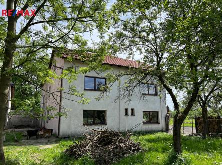 12.jpg | Prodej - dům/vila, 1 751 m²
