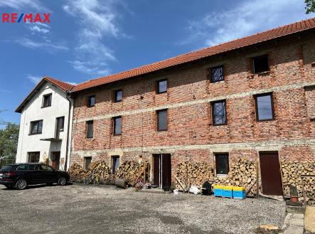 11.jpg | Prodej - dům/vila, 1 751 m²