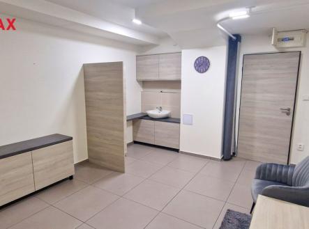 Pronájem - obchodní prostor, 16 m² obrázek