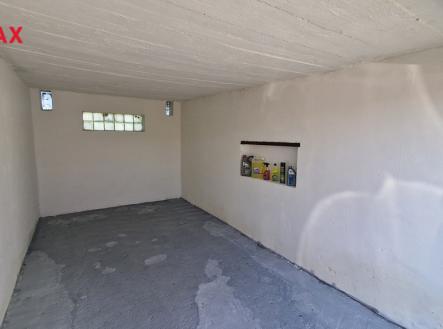 4.jpg | Prodej - malý objekt/garáž