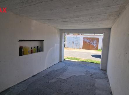 6.jpg | Prodej - malý objekt/garáž