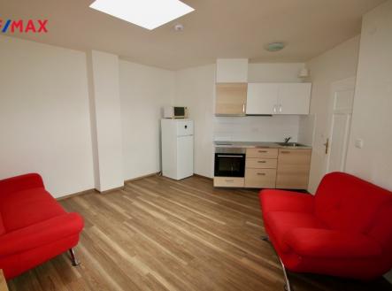 img-9758.jpg | Pronájem bytu, 1+kk, 31 m²