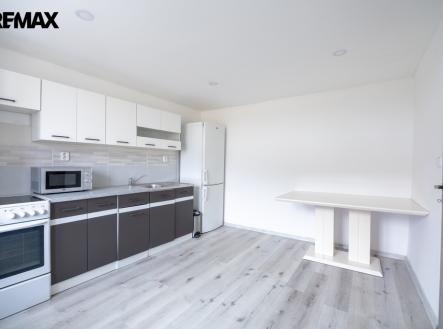 nove-branice-79-16-of-25.jpg | Prodej - dům/vila, 50 m²