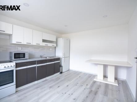 nove-branice-79-16-of-25.jpg | Prodej - dům/vila, 50 m²