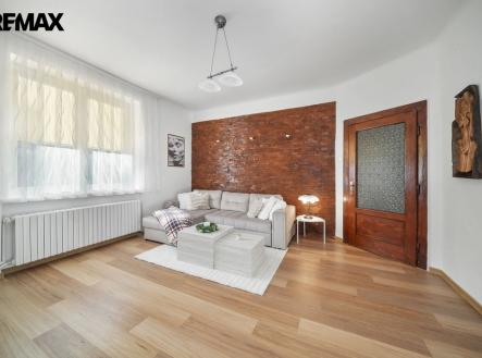 1.jpeg | Prodej - dům/vila, 240 m²