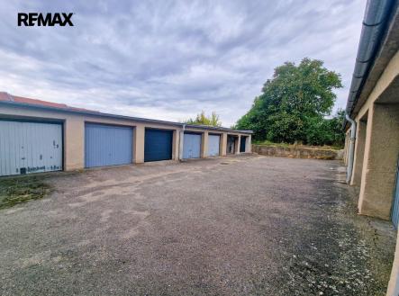 6.jpg | Prodej - malý objekt/garáž