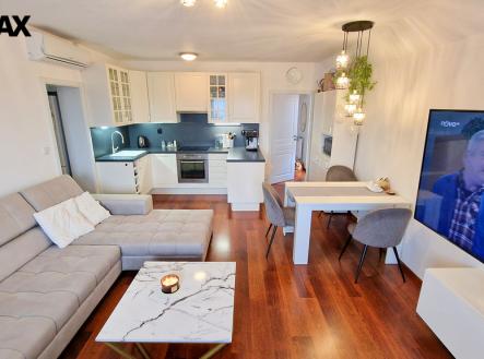 20250124-102929.jpg | Pronájem bytu, 3+kk, 65 m²