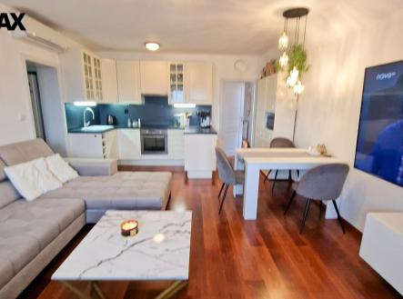 20250124-102927.jpg | Pronájem bytu, 3+kk, 65 m²