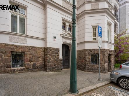 dsc00016-hdr.jpg | Prodej - obchodní prostor, 87 m²