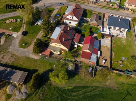 dji-20260423151750-0323-d-hdr.jpg | Prodej - dům/vila, 200 m²