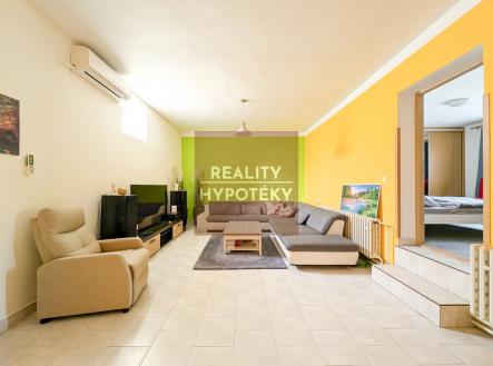 pxl-20250609-160945341.jpg | Pronájem bytu, 3+1, 110 m²