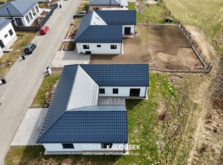 dji-20260325112111-0017-d.jpg | Prodej - dům/vila, 120 m²