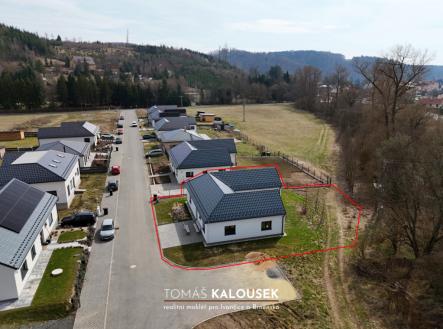 ozn1.png | Prodej - dům/vila, 120 m²