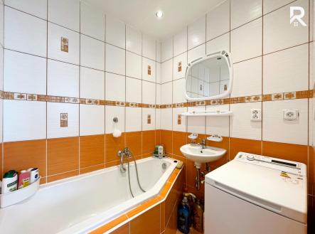 Obyv (3) | Pronájem bytu, 1+1, 38 m²