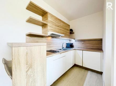 file2 | Pronájem bytu, 1+kk, 37 m²