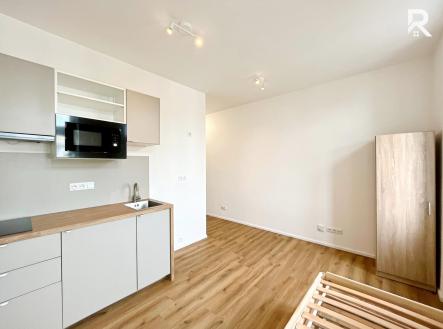 Studio (1) | Pronájem bytu, 1+kk, 19 m²