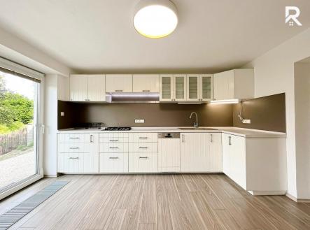 Brigádnická (13) | Pronájem bytu, 1+1, 60 m²