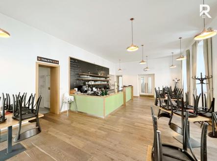Pronájem - restaurace, 400 m² obrázek