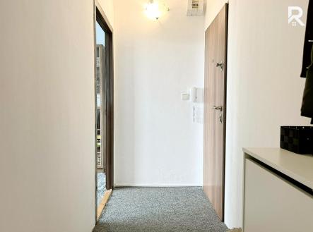 Slunečná (1) | Pronájem bytu, 2+1, 47 m²