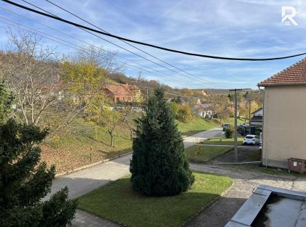 3de51fb2-9df0-403e-931d-c530e5c148d4 | Pronájem bytu, 3+kk, 78 m²