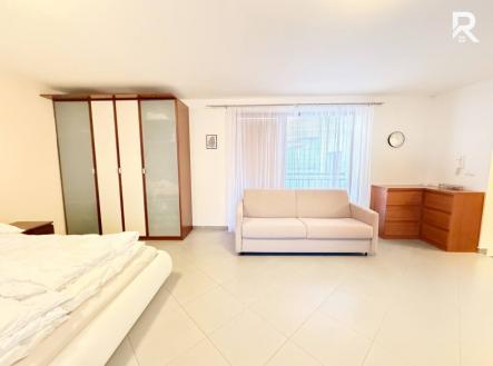 photo_2026-01-19_20-45-18 | Pronájem bytu, 1+kk, 60 m²