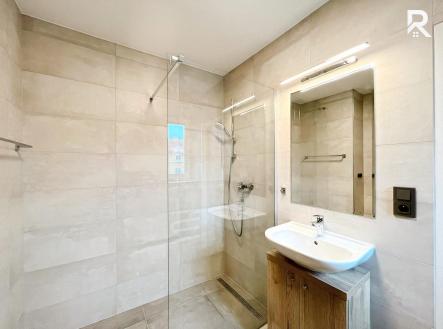 U Červených domků (2) | Pronájem bytu, 2+1, 55 m²