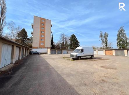 Garáž - Černá pole (3) | Prodej - malý objekt/garáž