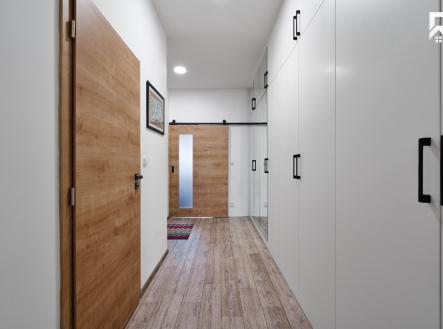 Cernovicka-12 | Prodej bytu, 2+kk, 70 m²