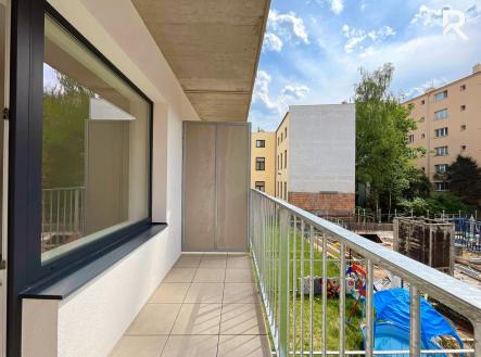 Spolková (5) | Pronájem bytu, 1+kk, 27 m²