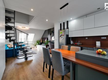 Letecka4 | Pronájem bytu, 3+kk, 87 m²