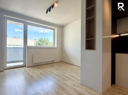 e49b62aa-0517-44f9-bc12-07d2fd8a81a0 | Pronájem bytu, 1+kk, 31 m²