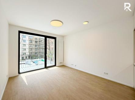 file3(2) | Pronájem bytu, 1+kk, 30 m²