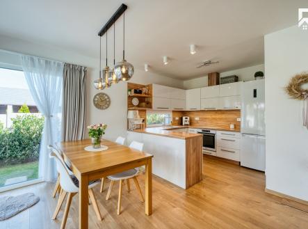 Zatcany-3 | Pronájem - dům/vila, 135 m²