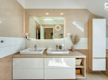 Zatcany-26 | Pronájem - dům/vila, 135 m²