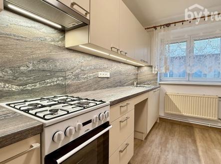 Pronájem bytu, 2+1, 51 m² obrázek